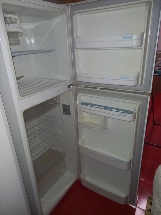 Холодильник 2х камерный LG electrocool