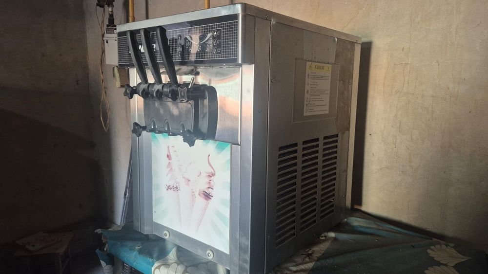 Фризер для мороженного DONPER