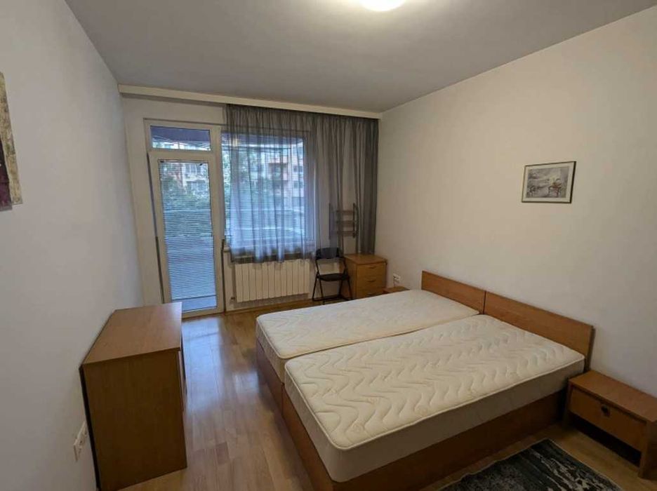 Дава се под наем Тристаен апартамент в София, Изток - 98 кв.м за 1020 € - Снимка #4