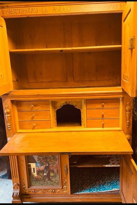 Старинен шкаф с писалище внос от Германия