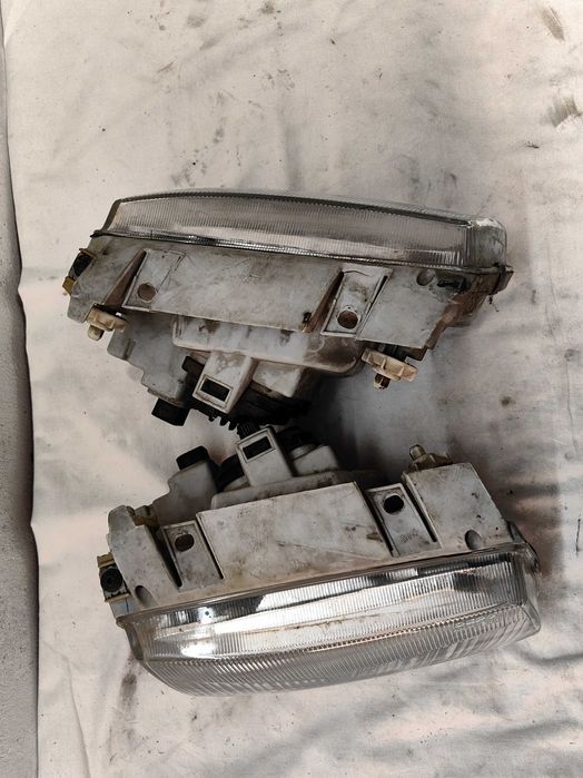 Оригинални фарове  Vw Polo