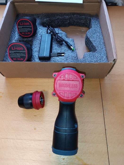 Шуруповёрт без щеточный