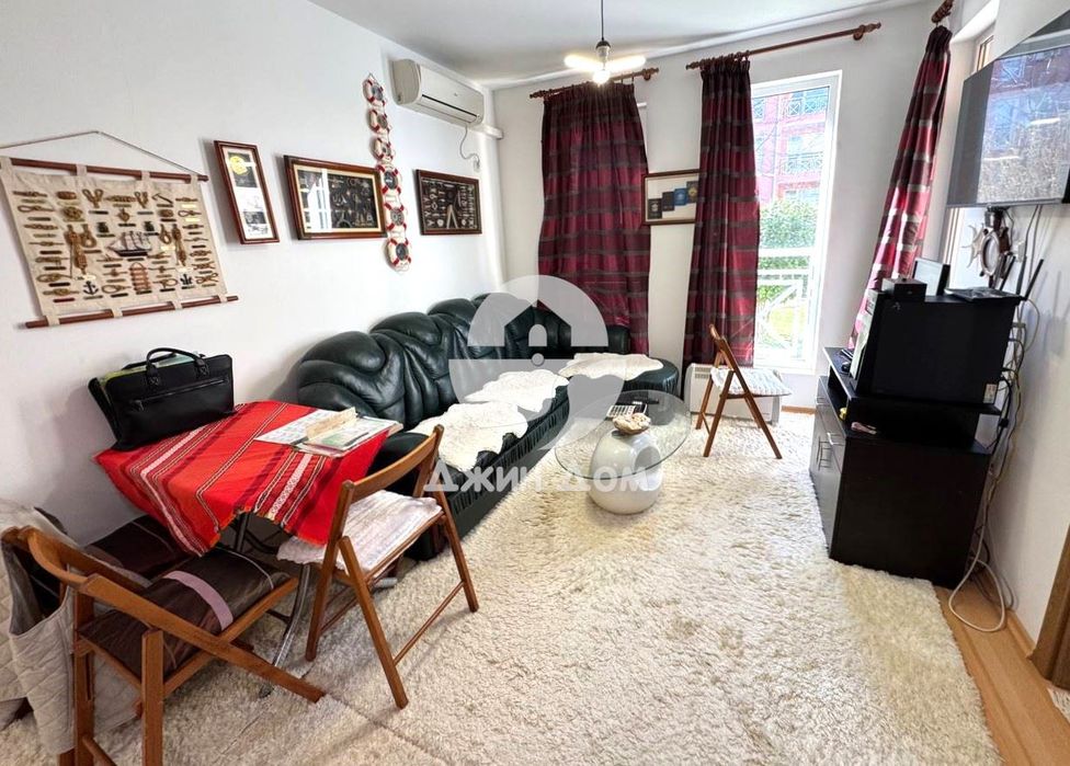 Продава се Двустаен апартамент в к.к. Слънчев бряг - 40 кв.м за 702 €/кв.м - Снимка #1