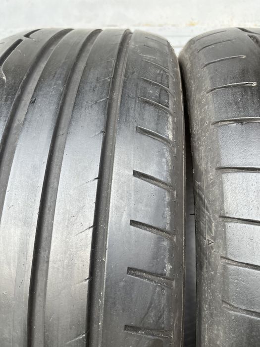2 бр. летни гуми 225/45/19 Dunlop DOT 0619 4,5 mm