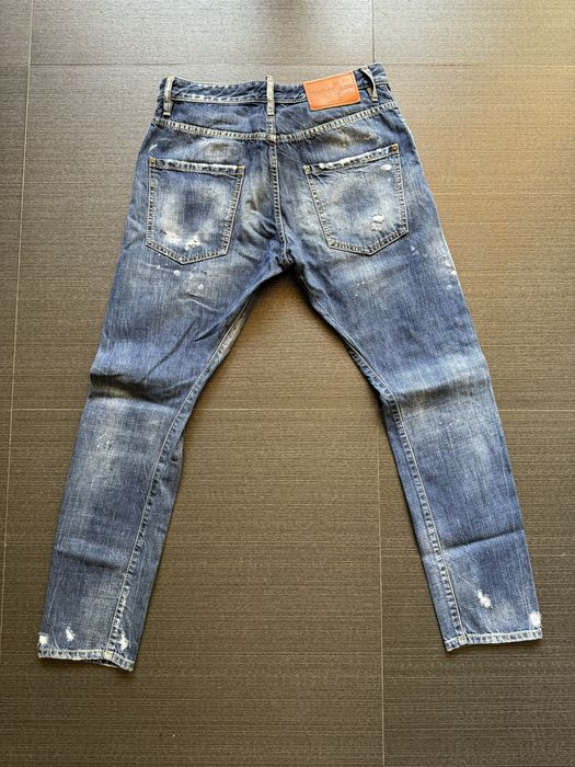 КАТО НОВИ 100% оригинални Dsquared2 дънки 44 размер