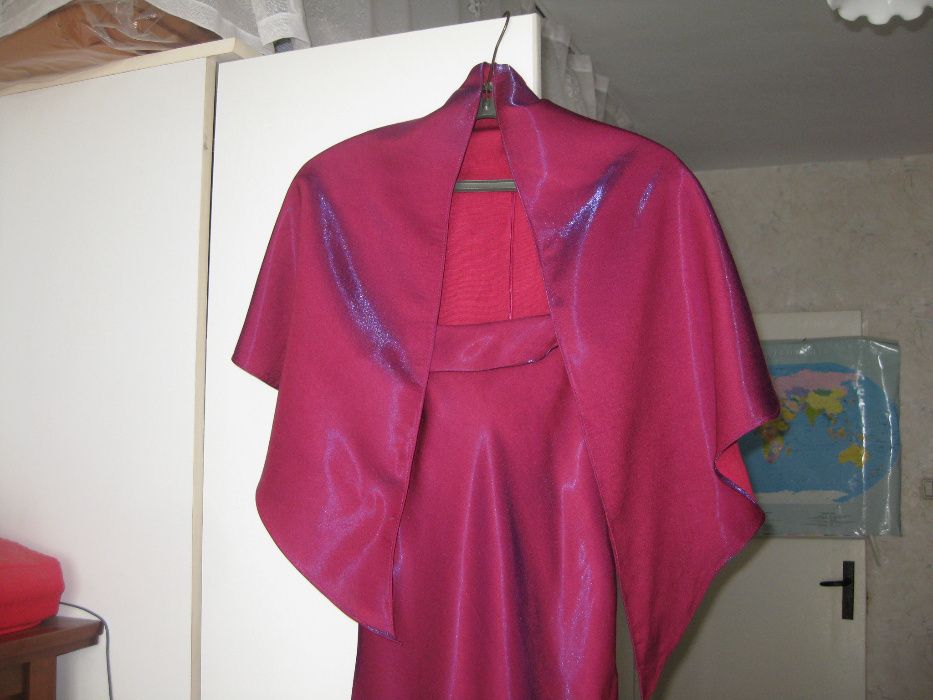 официална дамска рокля