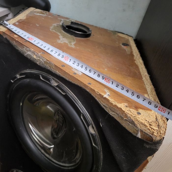 Сабуфер продам срочно