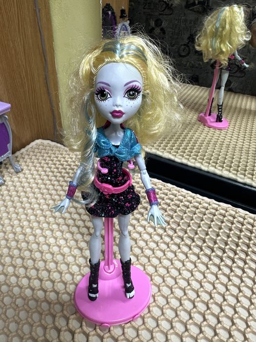 Продам куклу монстр  хай!