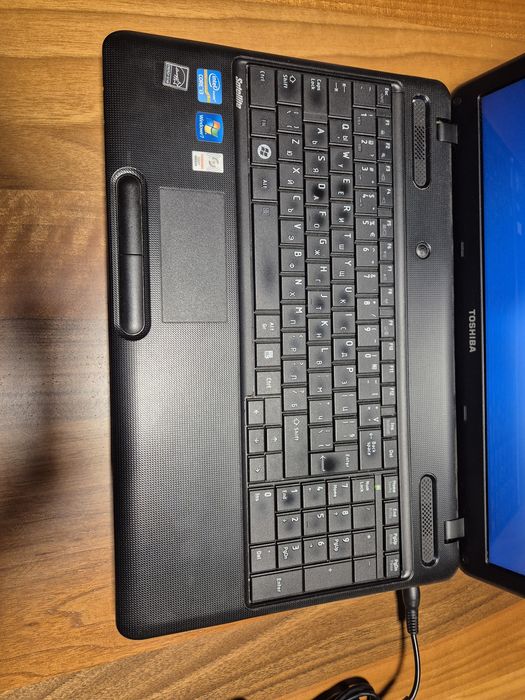 Лаптоп Toshiba Satellite C660-1MT