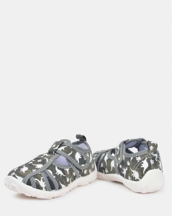 Сандалии новые детские