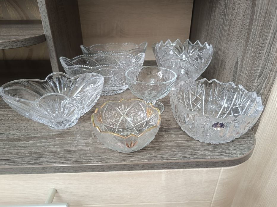 Разные салатницы, конфетницы