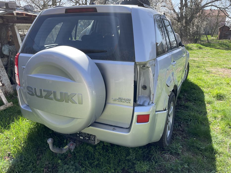 Сузуки гранд витара на части