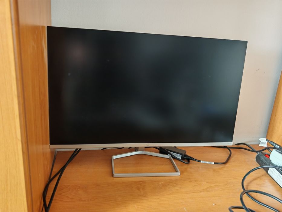 Монитор hp M 27fw full hd