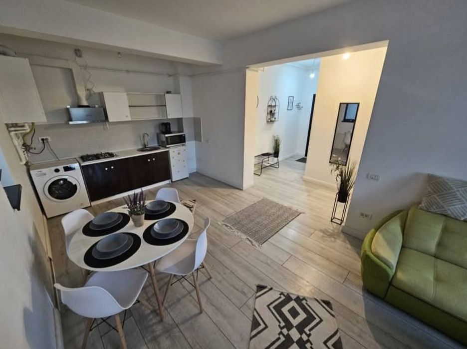 Apartament de inchiriat MAMAIA NORD /100 m de plaja