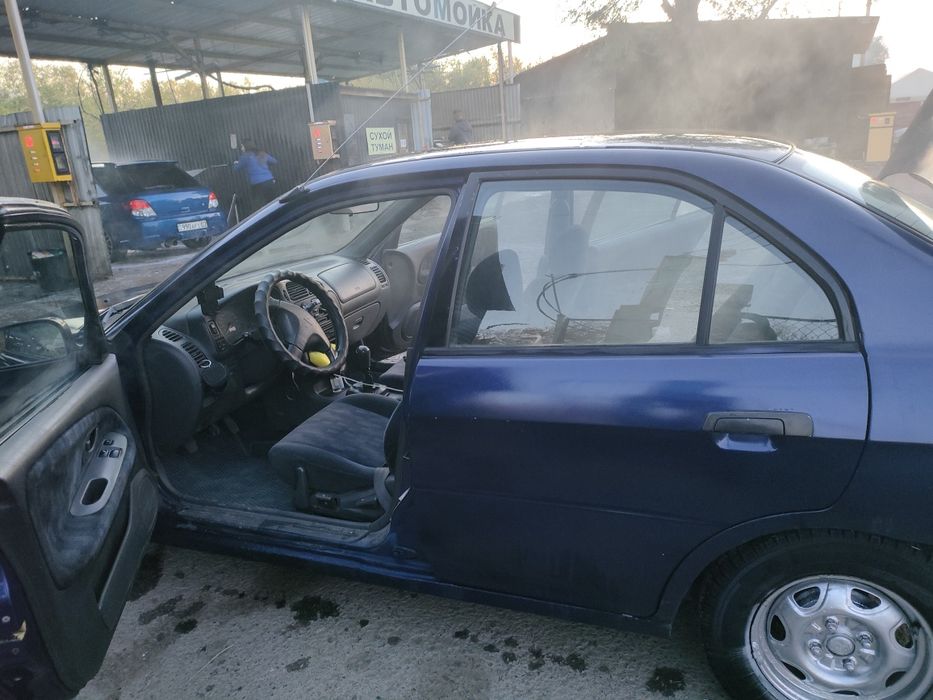 Продам lancer 1996 год