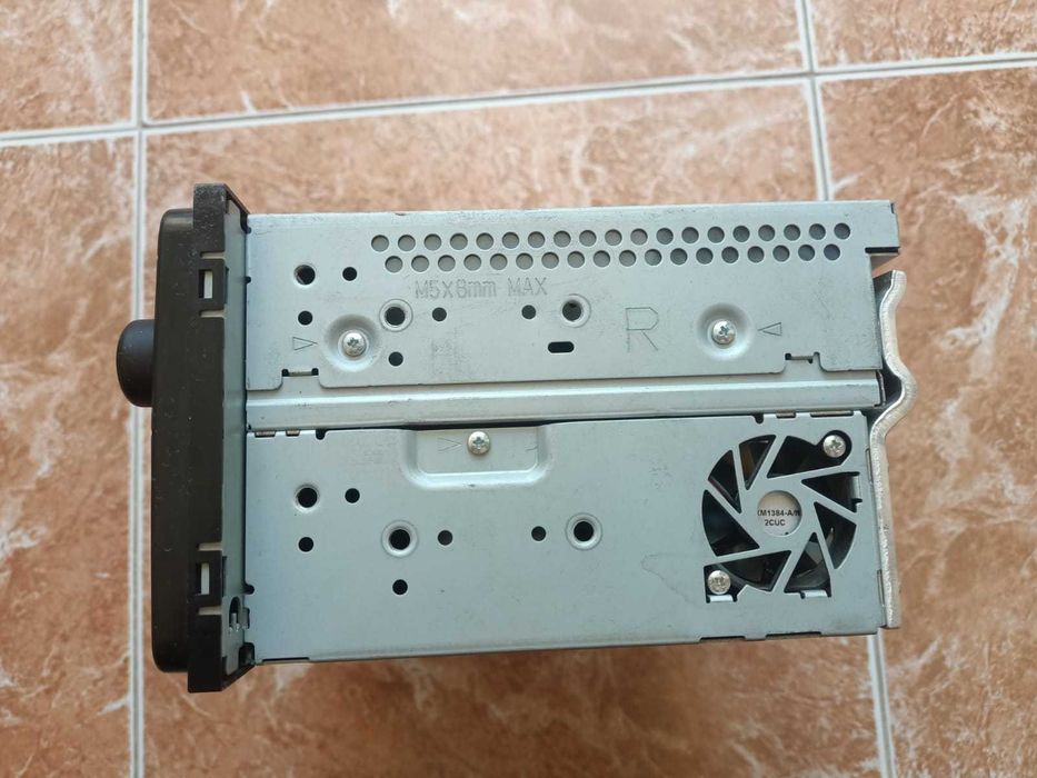 Магнитола на Toyota Prado 150