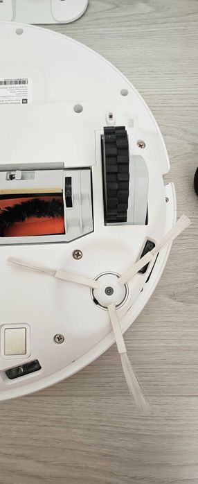 Робот пылесос моющий