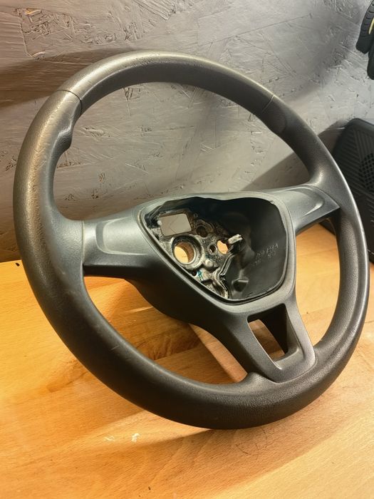 Vând volan VW transporter T6