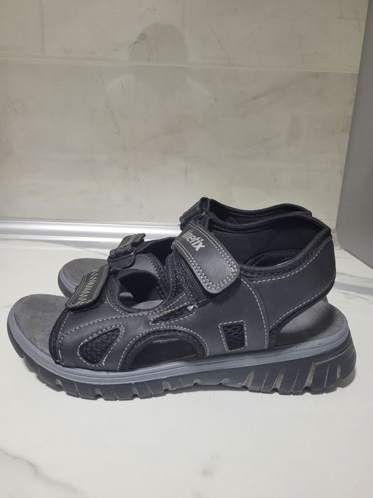 Мужское босоножка