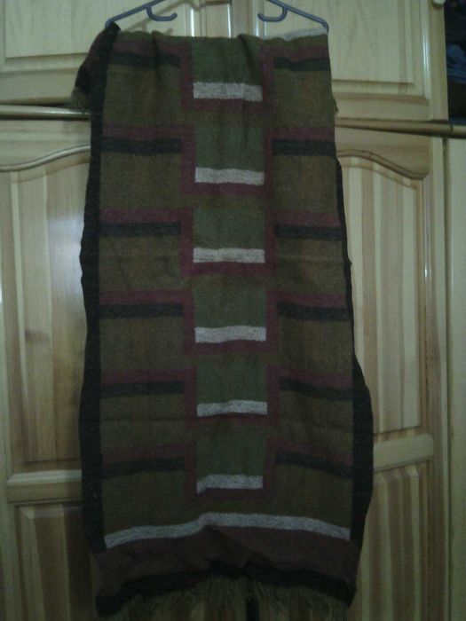 Ръчно тъкана вълнена черга