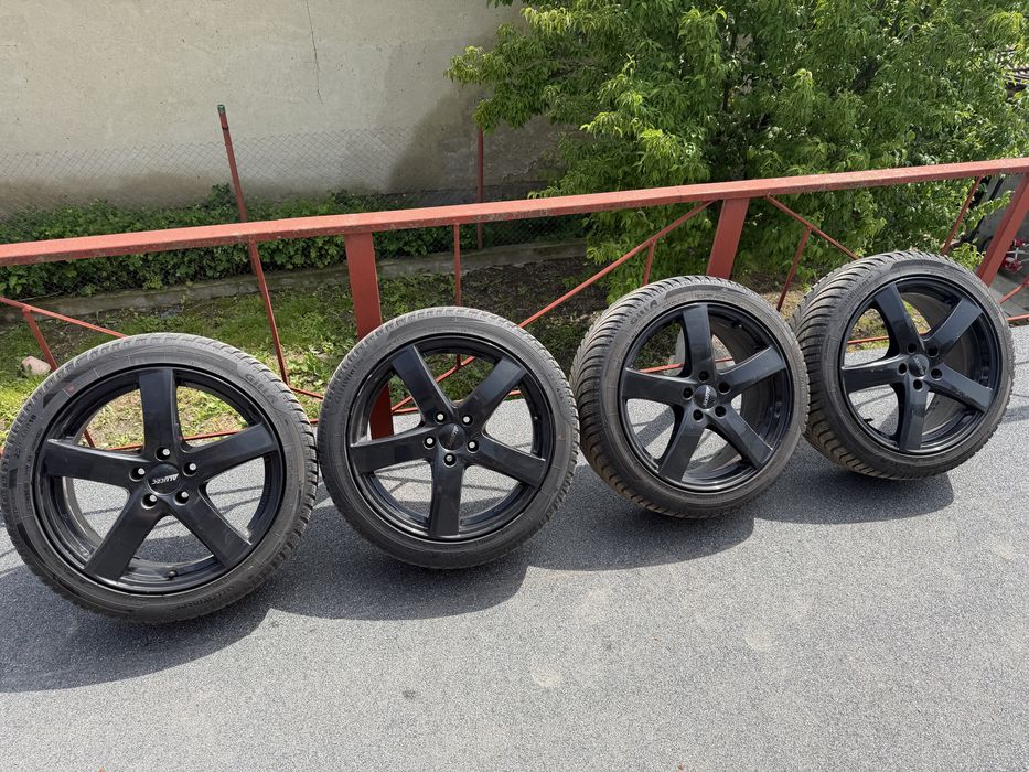Алуминиеви джанти със зимни гуми 225/45/18 5х112 66.6 ЕТ45 7,5J