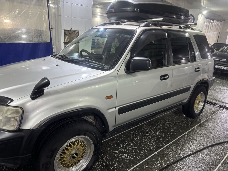 Хонда црв рд 1 1996 год