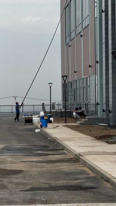 Мойка окон, мойка фасада, чистим и моем окна и фасад, без альпинистов