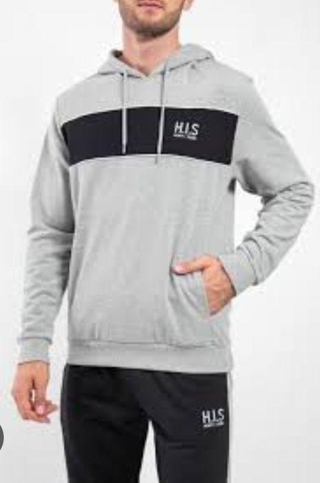 Продам спортивные костюмы