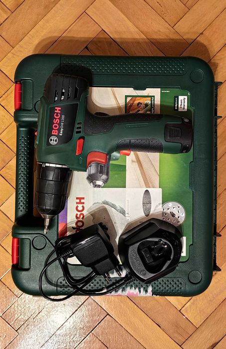 Акумулаторна бормашина Bosch Easybrill 1200