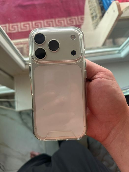 Aphone 17 pro max