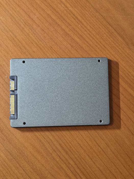 SSD 120GB 2,5" с Windows 11 Pro