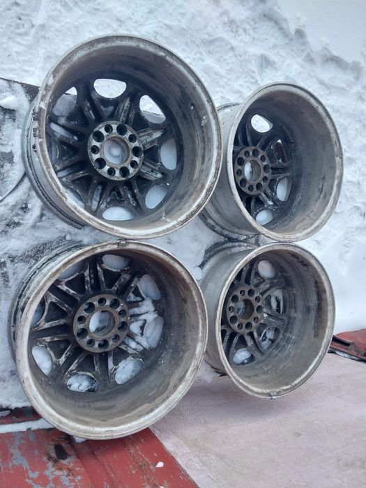 Диски R16 на Мерседес W140.