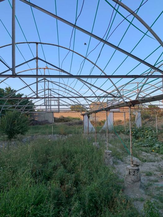 Teplitsa temirlari sotiladi