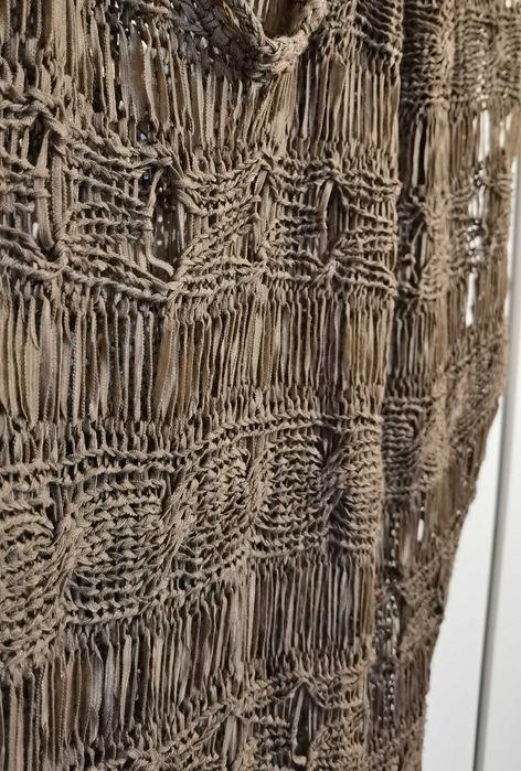 Интересна блуза плетена