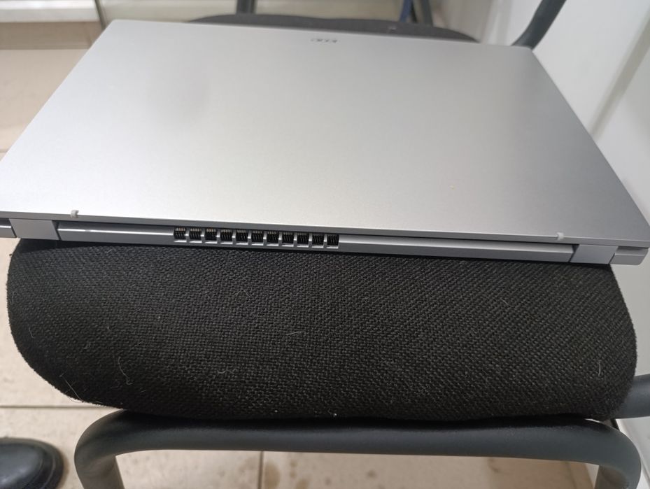 Ноутбук новый i5