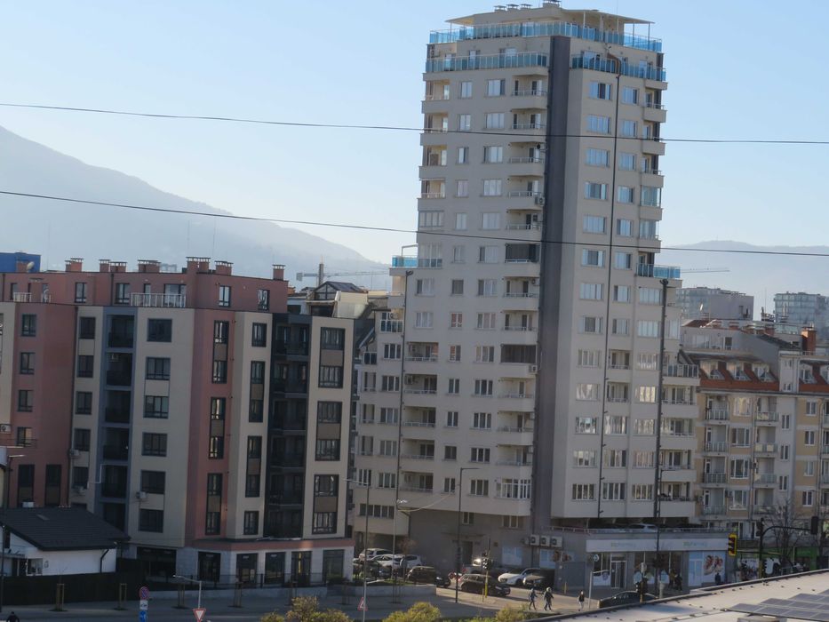 Canon PowerShot SX540 HS-4,3–215,0 mm (35 mm еквивалент: 24 – 1200 mm)