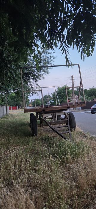 Vând platforma baloti