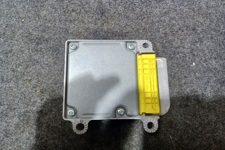 Calculator airbag 1C0909605K Volkswagen VW Polo a 4-a generatie 9N