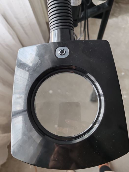 Vapozon cosmetic Giovanni + Lampa cosmetica cu lupa D-21 Negru