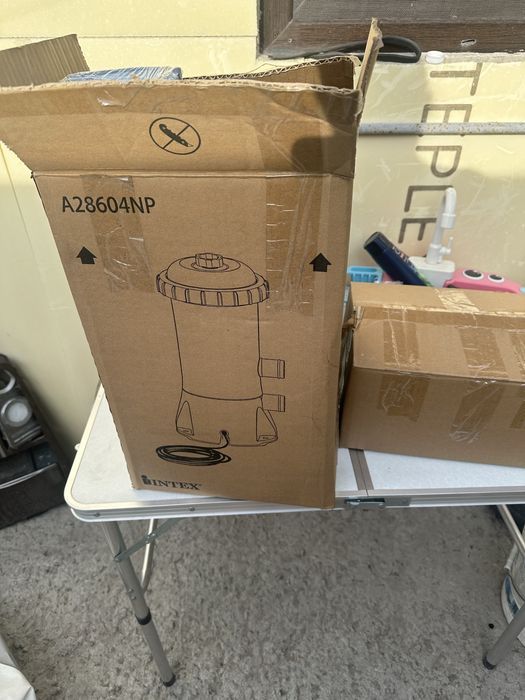 Продам Бассейн Intex.