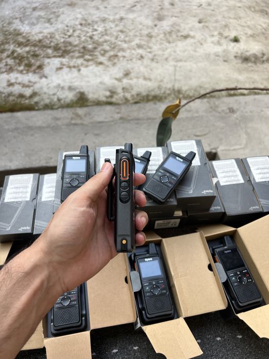 Ratsiya Hytera PNC 370