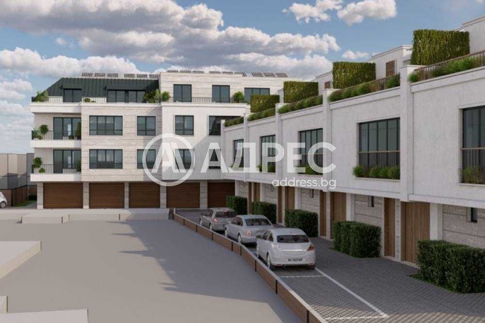 Продава се Тристаен апартамент в Разград, Център - 127 кв.м за 512 €/кв.м - Снимка #4