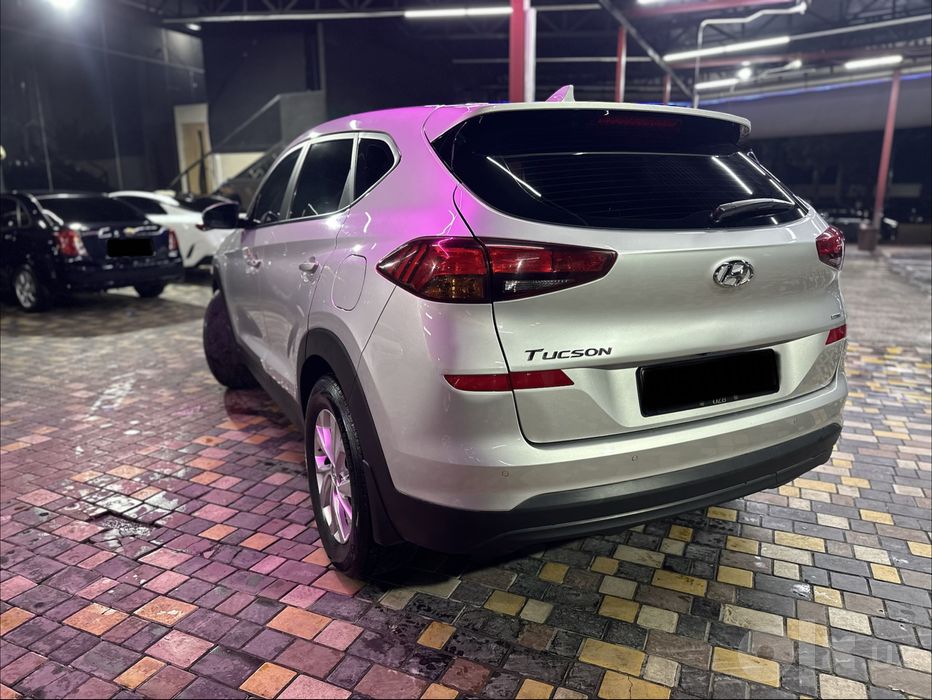 hyundai tucson avtomat