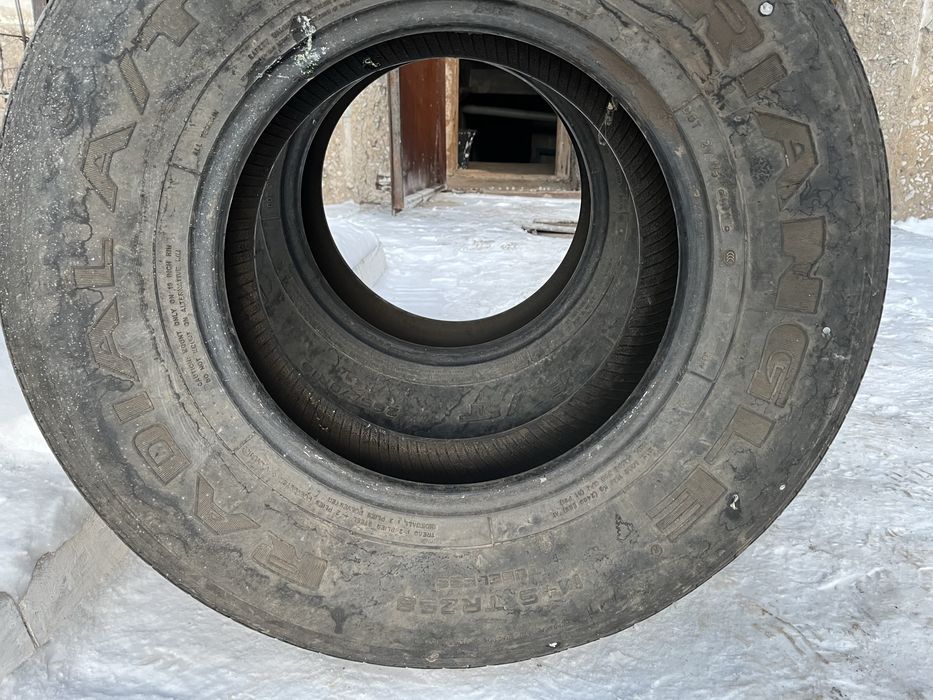 Продам два колеса