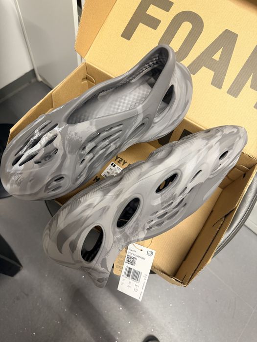 Adidas Yeezy Foam noi