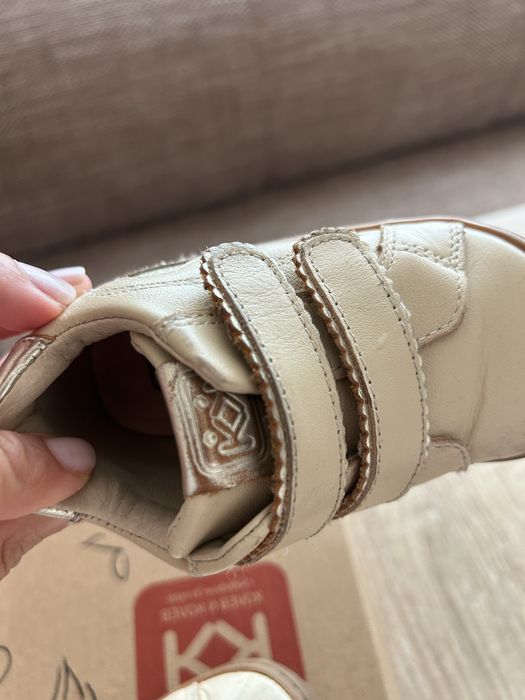 Обувки бебе Колев и Колев