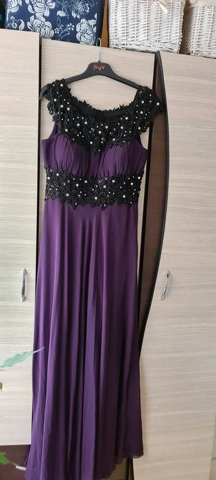 Vând rochiță de seara pentru evenimente
