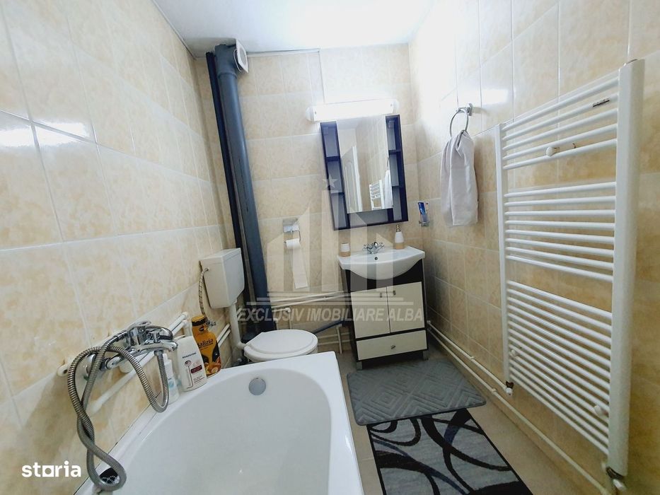 Apartament 3 camere decomandate | 80 mp | Loc parcare | Alba-Micesti