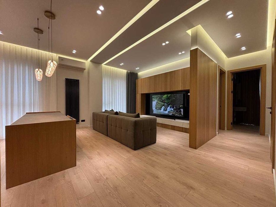 Продаётся квартира! Ж/К «Мирабад Авеню» Ориентир: Гостиница Россия