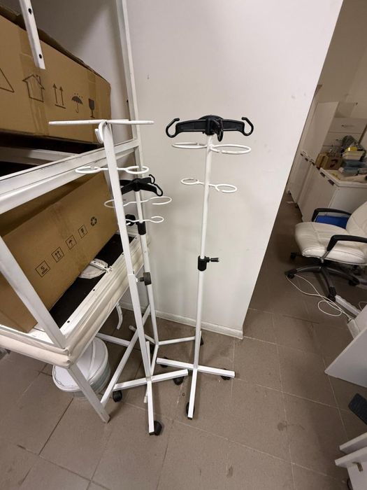 Продается мебель для клиники